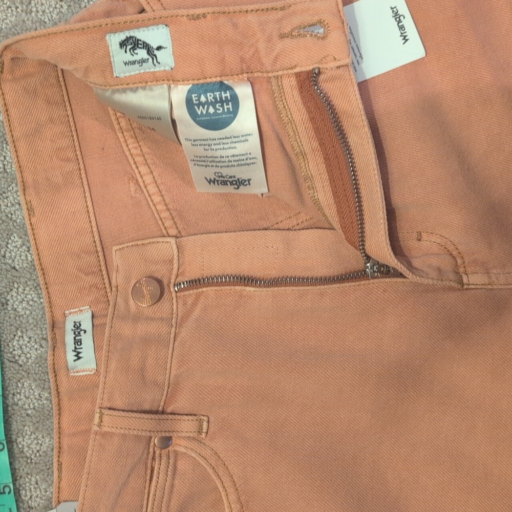 Wrangler Westward High Rise Bootcut - Picture 7 of 13